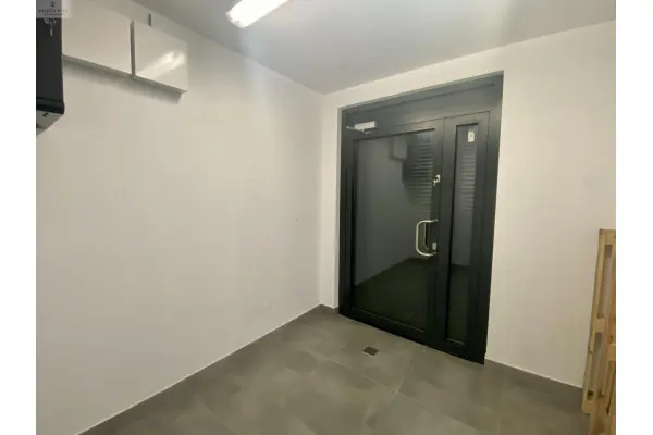 Kraków, Podgórze Duchackie, Ivo Andricia, Lokal handlowy, biuro, usługi TANIO